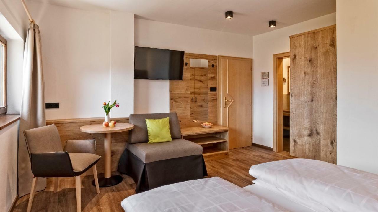 אנדריאן Hotel Garni Sonngart מראה חיצוני תמונה