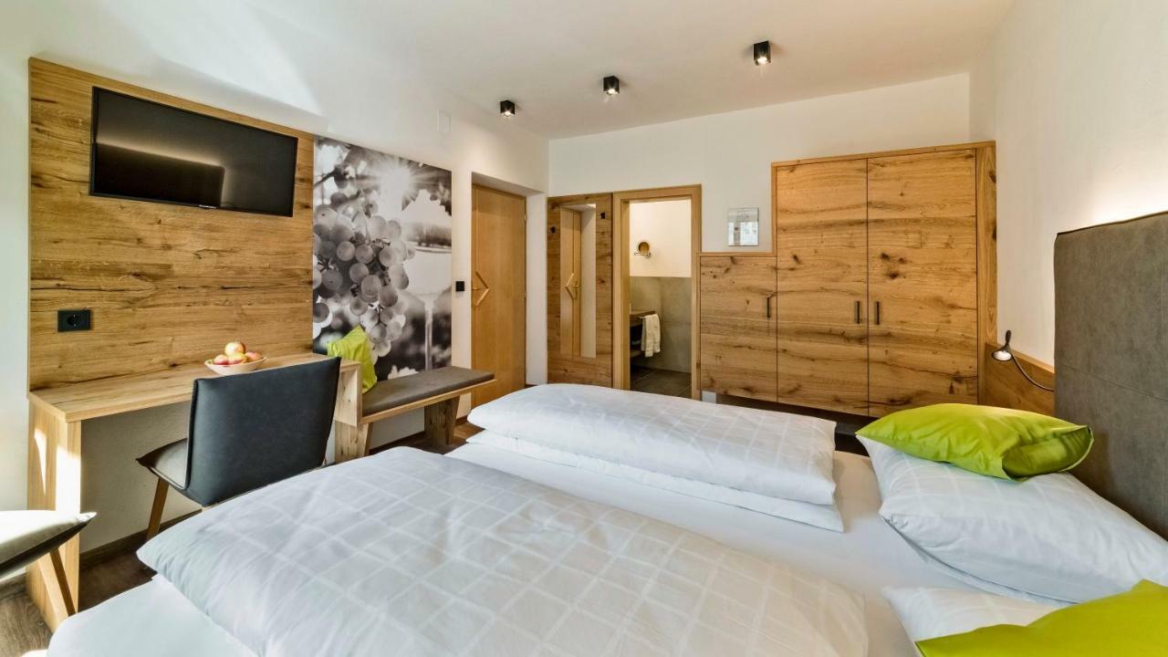 אנדריאן Hotel Garni Sonngart מראה חיצוני תמונה