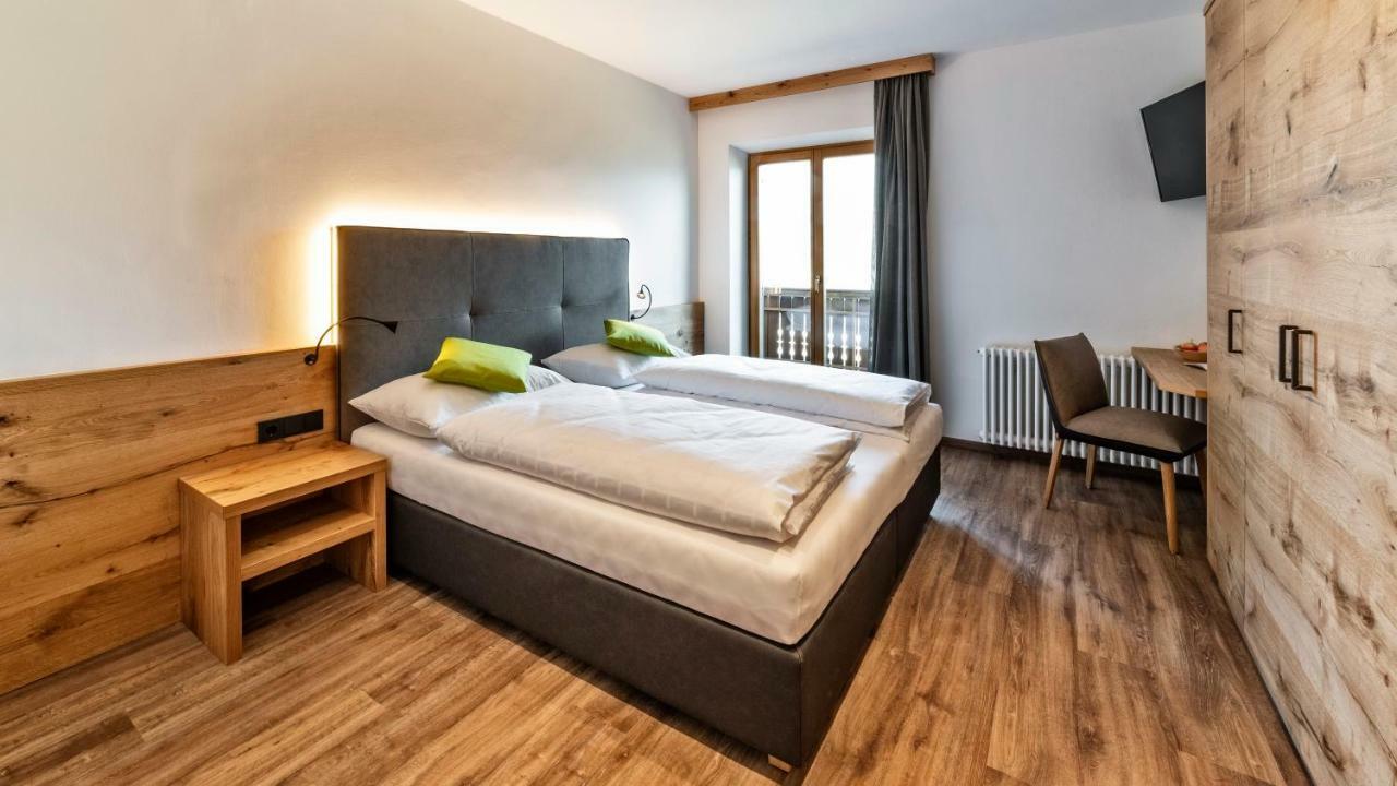 אנדריאן Hotel Garni Sonngart מראה חיצוני תמונה