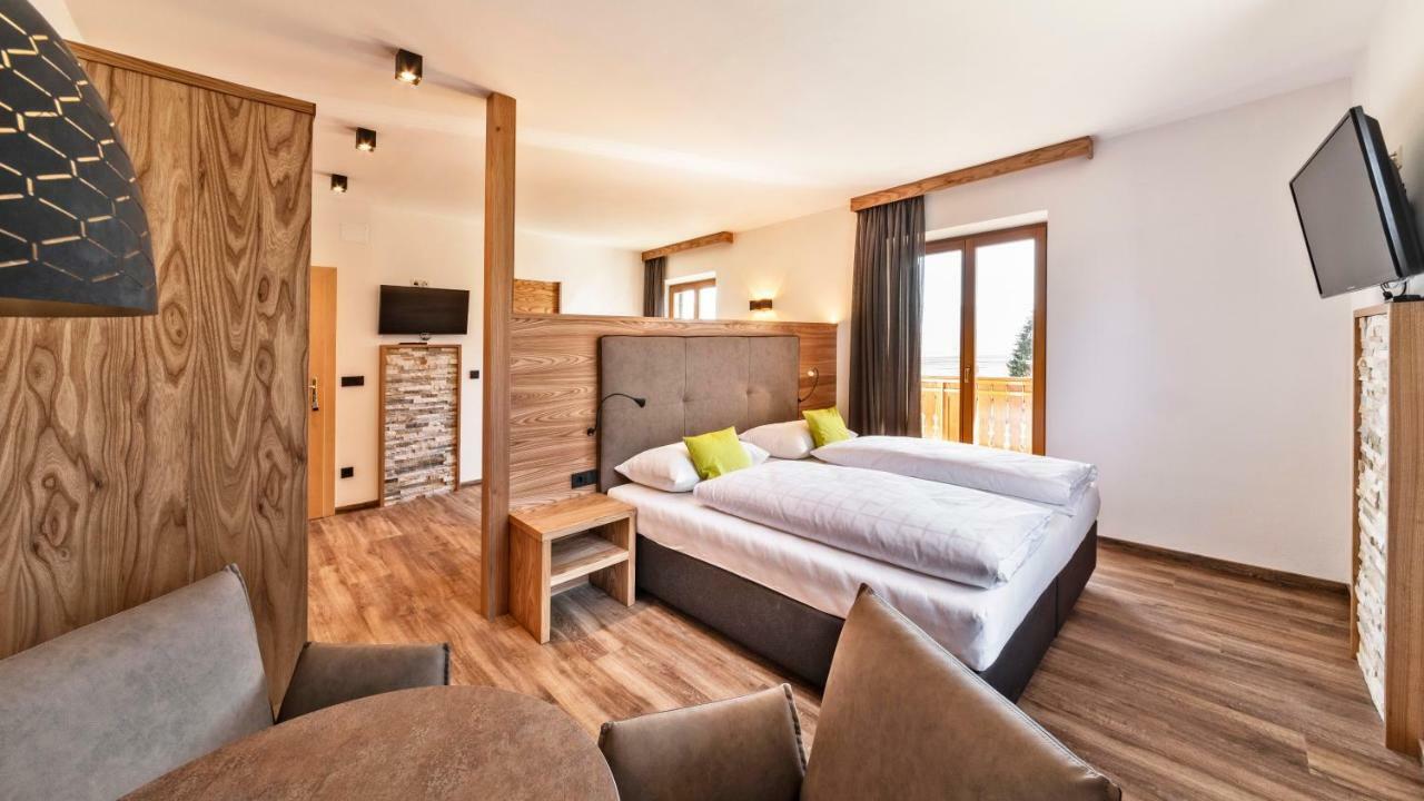 אנדריאן Hotel Garni Sonngart מראה חיצוני תמונה