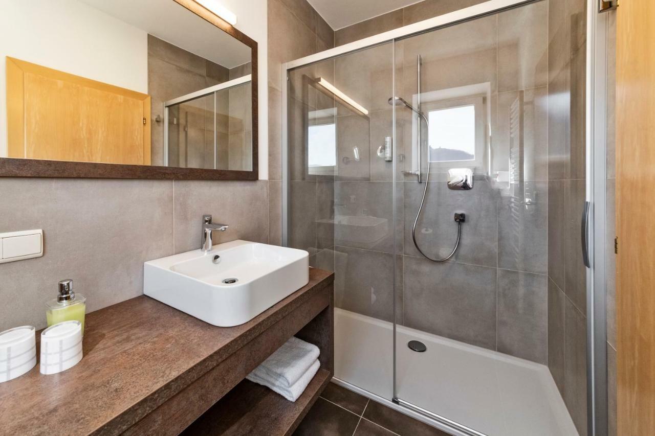 אנדריאן Hotel Garni Sonngart מראה חיצוני תמונה