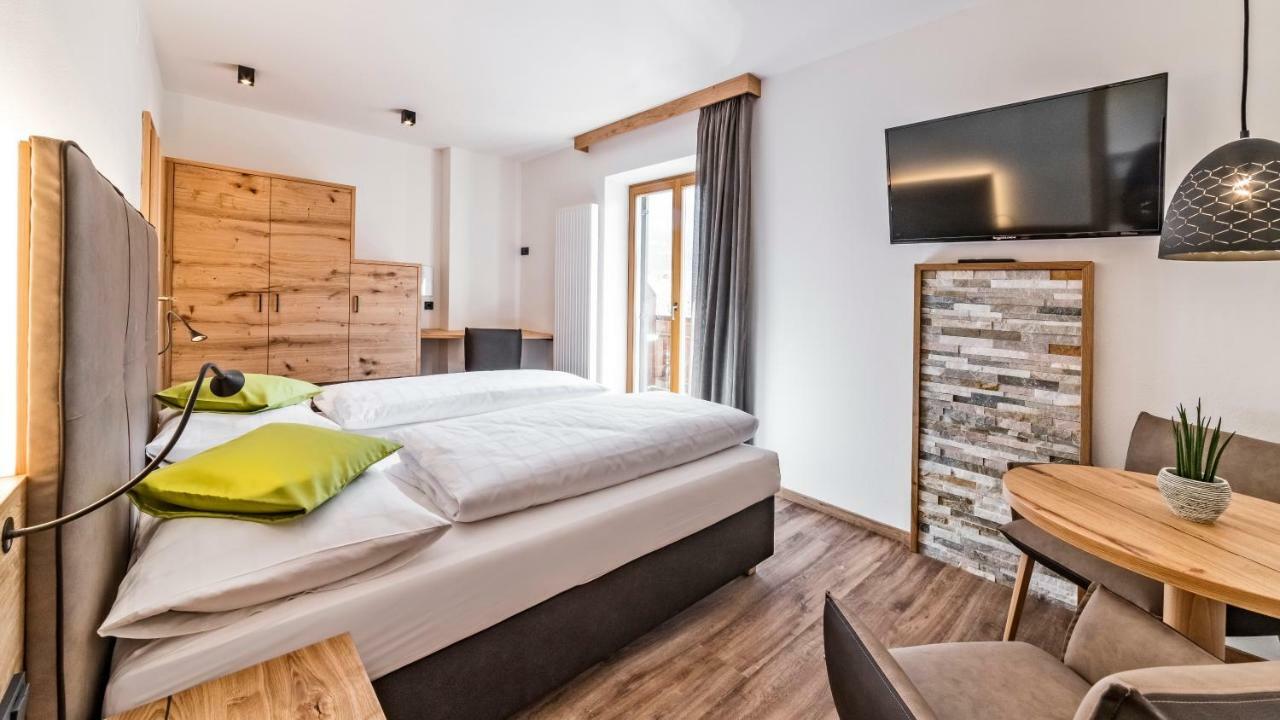 אנדריאן Hotel Garni Sonngart מראה חיצוני תמונה