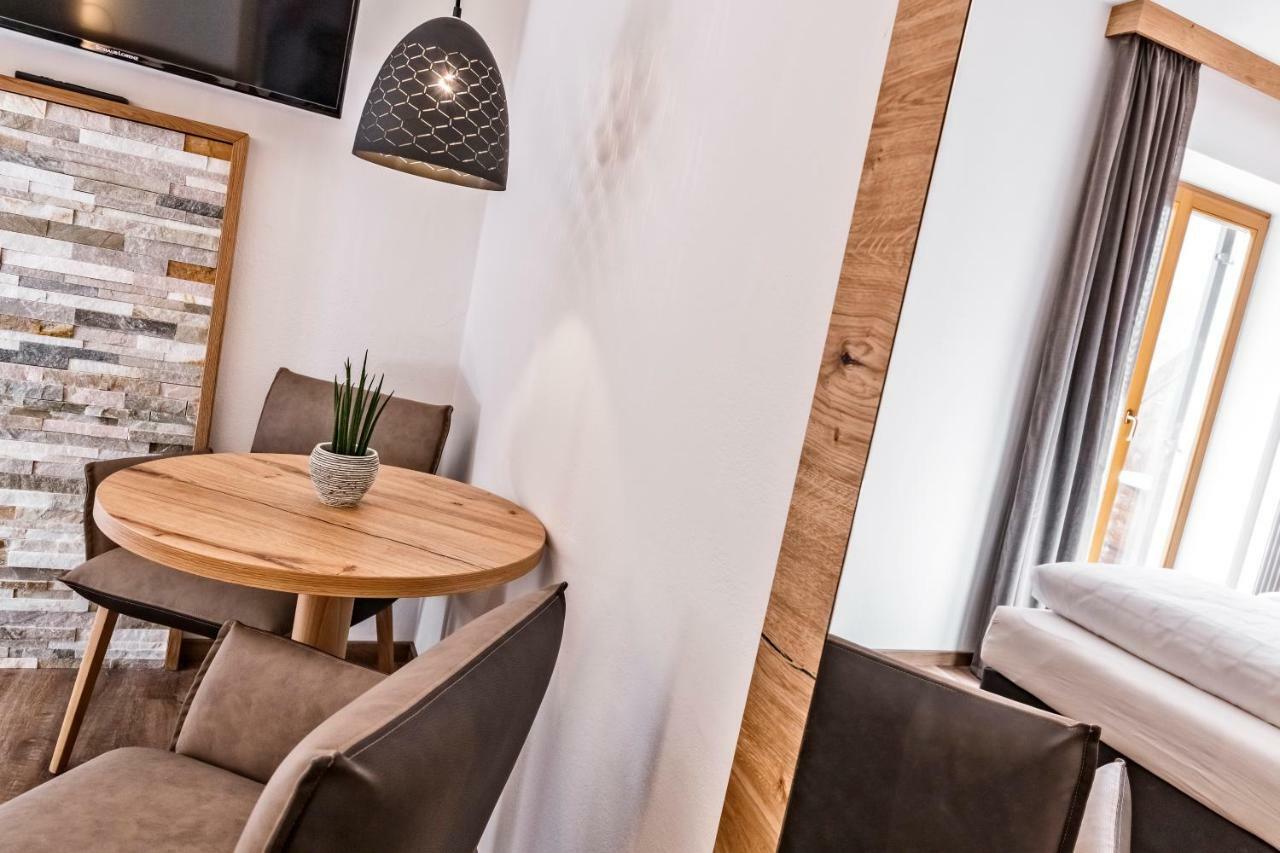 אנדריאן Hotel Garni Sonngart מראה חיצוני תמונה